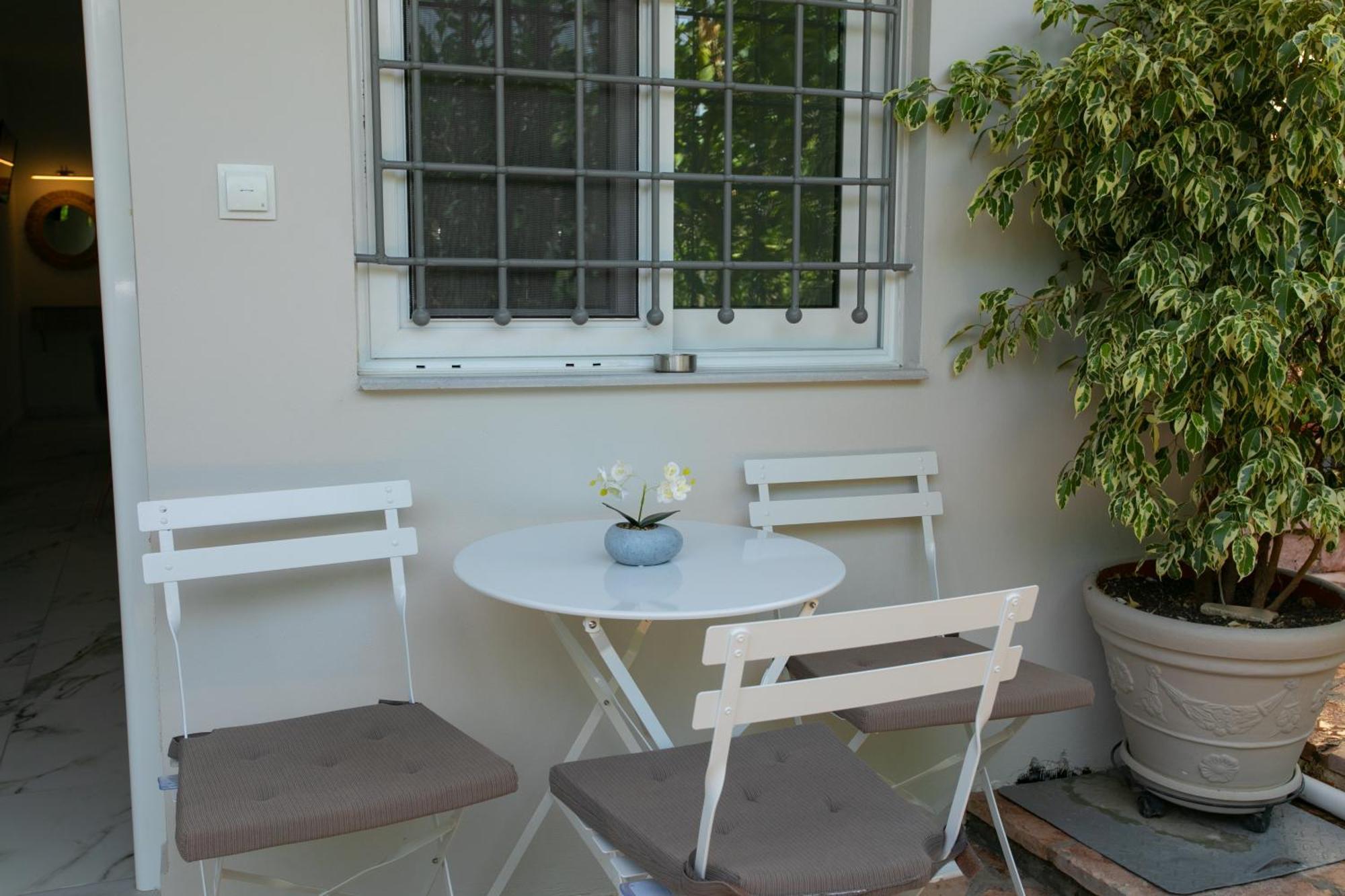 Ella Apartments Парга Екстериор снимка